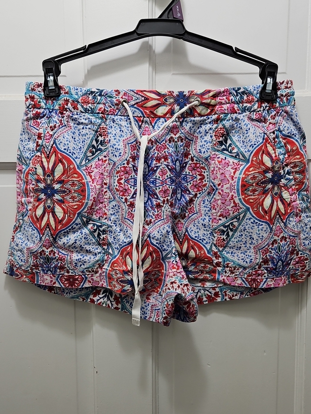 GAP Pink, Blue & Red Medallion Drawstring Athletic Shorts